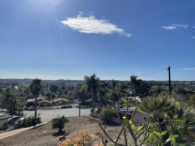1255 Rhea Place A, Vista, California 92084