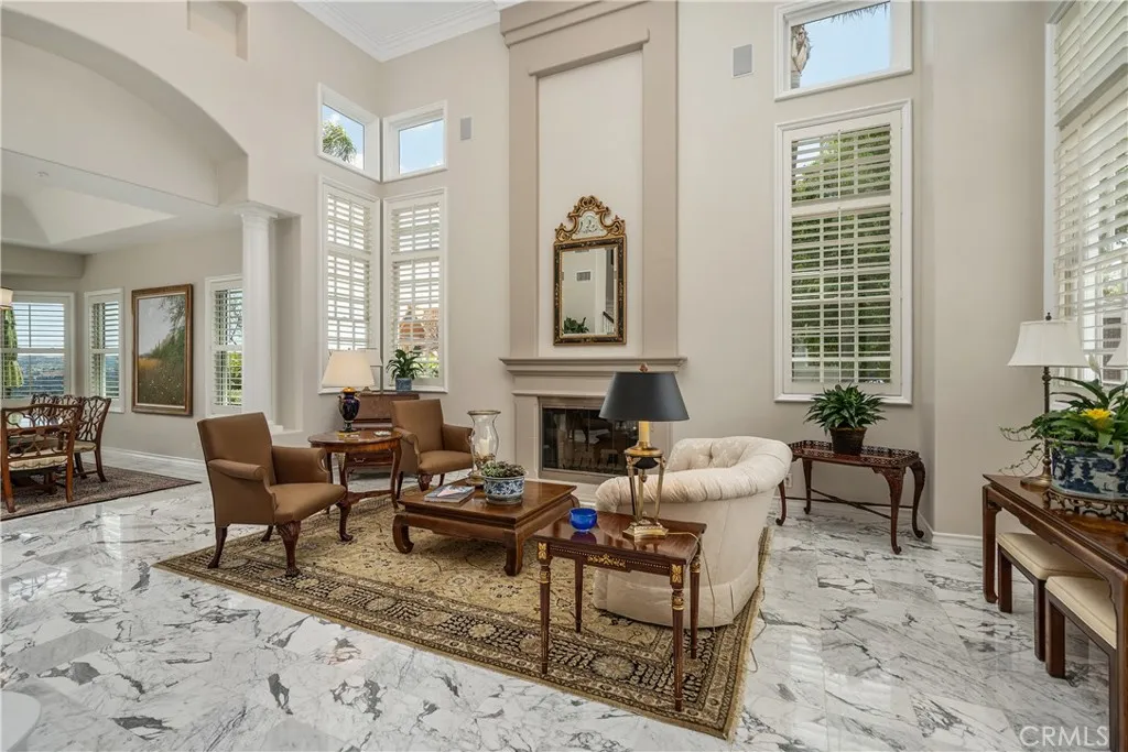 Luxury Dining Room with Access to Outdoors