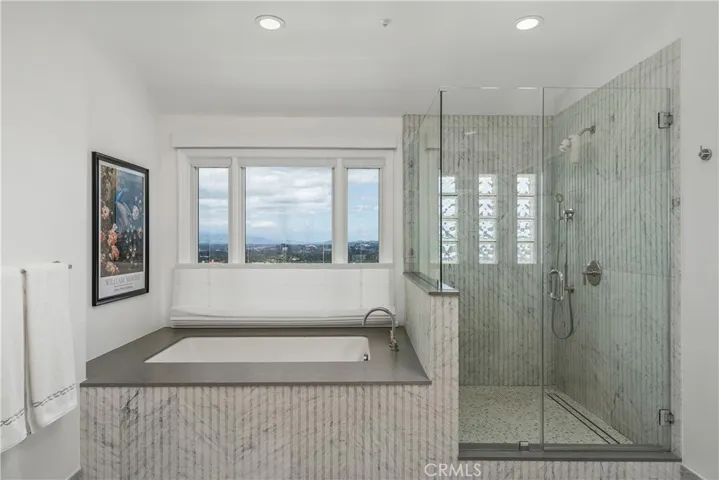 Primary Walk in Closet