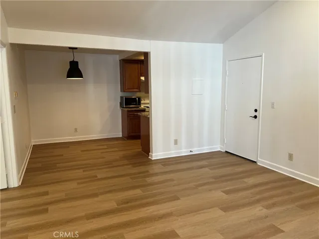 Livingroom, Dinning room open to kitchen
