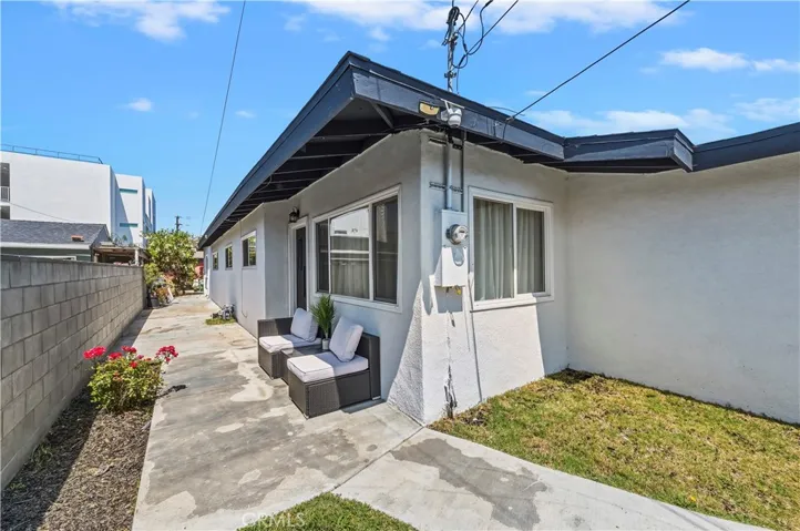 10925 Dalerose, Inglewood, California 90304