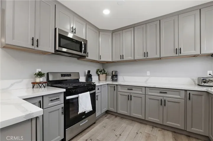 10925 Dalerose, Inglewood, California 90304