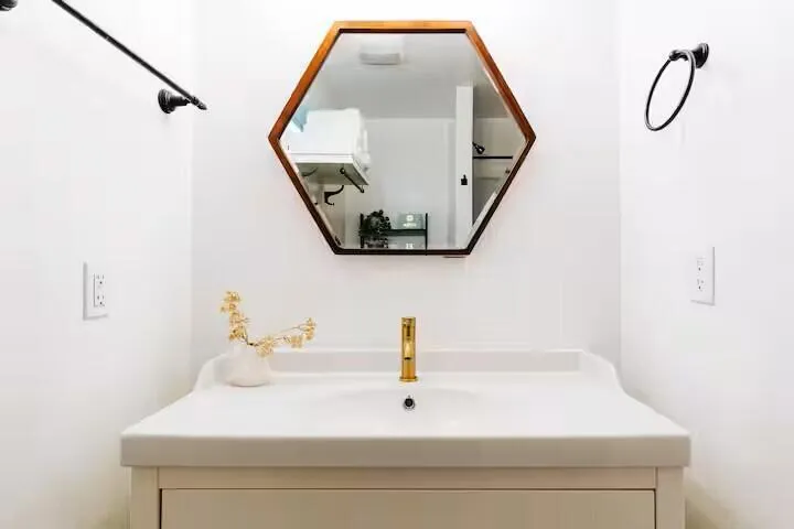 Bath 2 sink
