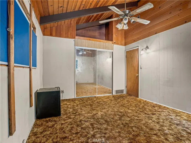 1155 Chateau Dr, Crestline, California 92325