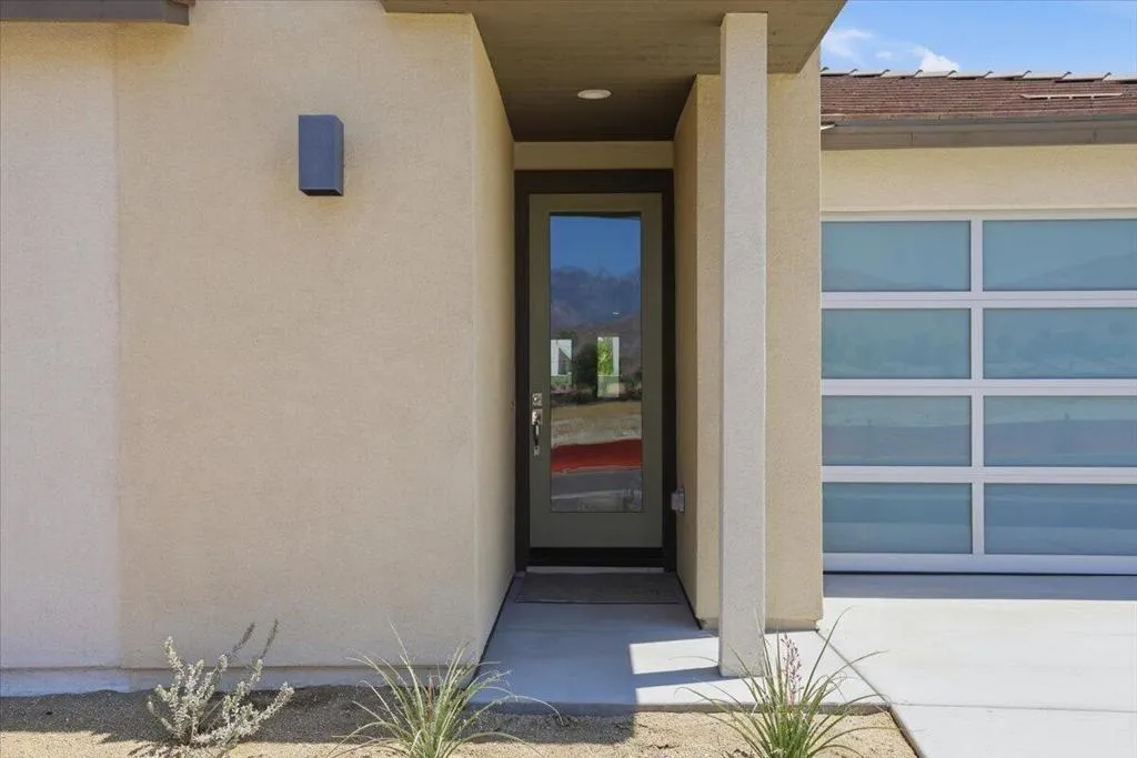 07-Front Entry 07-Front Entry