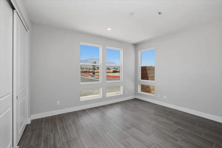 20-Bedroom