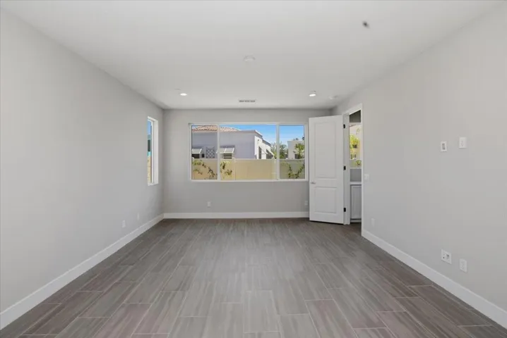 27-Bedroom