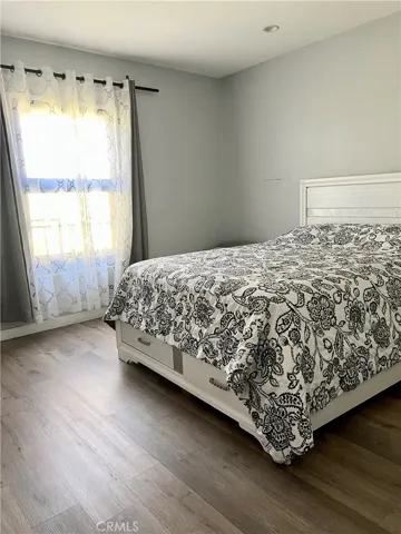 10550 Oxnard Street, North Hollywood, California 91606