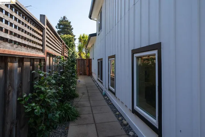 1470 Cornell Ave, Berkeley, California 94702