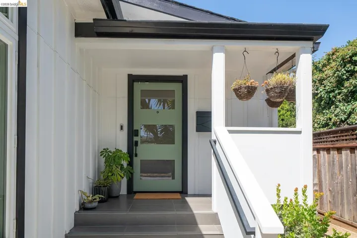 1470 Cornell Ave, Berkeley, California 94702