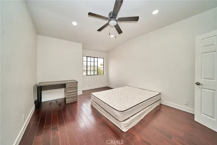 4900 N Grand 306, Covina, California 91724
