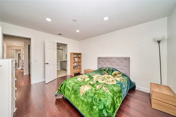 4900 N Grand 306, Covina, California 91724