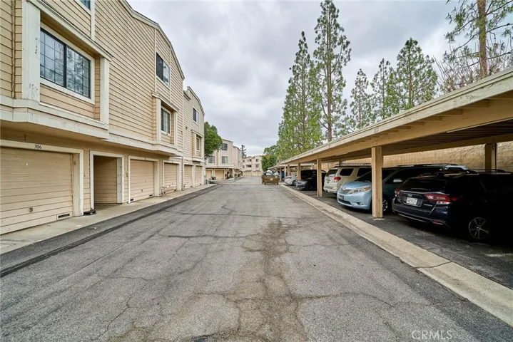 4900 N Grand 306, Covina, California 91724