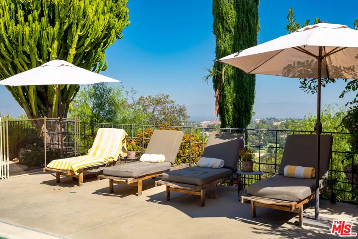 4530 San Blas Avenue, Woodland Hills, California 91364
