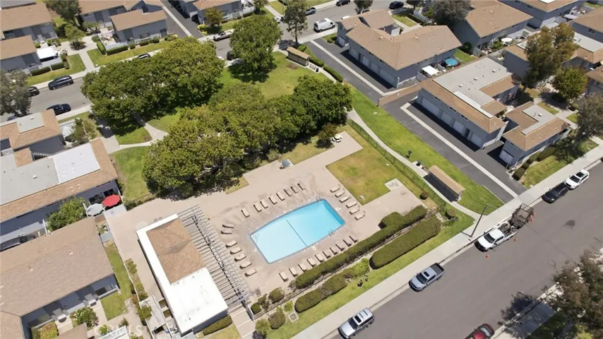 Community park, pool and spa!