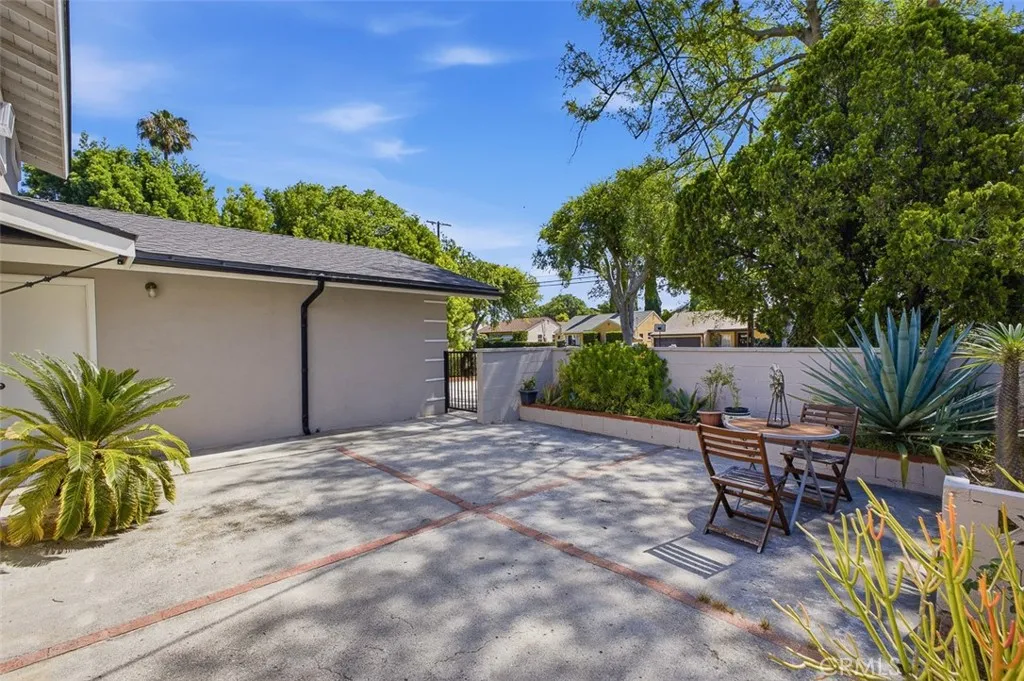 63 S Daisy, Pasadena, California 91107 — photo 5