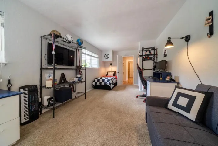 423 Nelson Rd., Scotts Valley, California 95066