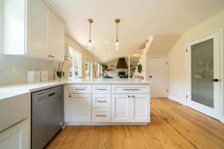 423 Nelson Rd., Scotts Valley, California 95066