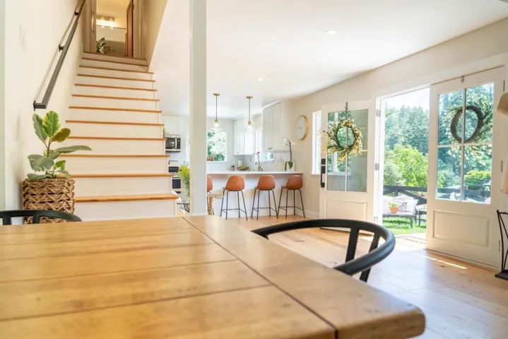 423 Nelson Rd., Scotts Valley, California 95066