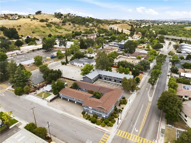 3411 Spring St -Aerial