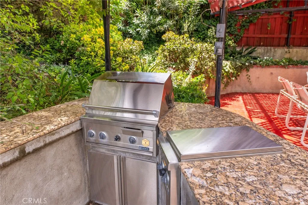 Built in Outdoor Grill