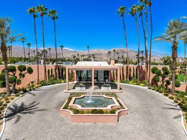 20-web-or-mls-TJMarrakesh_OPMG_0526_020