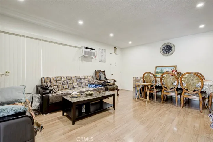14218 Sylvan Avenue, Van Nuys, California 91401