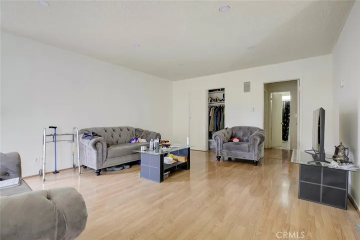14218 Sylvan Avenue, Van Nuys, California 91401