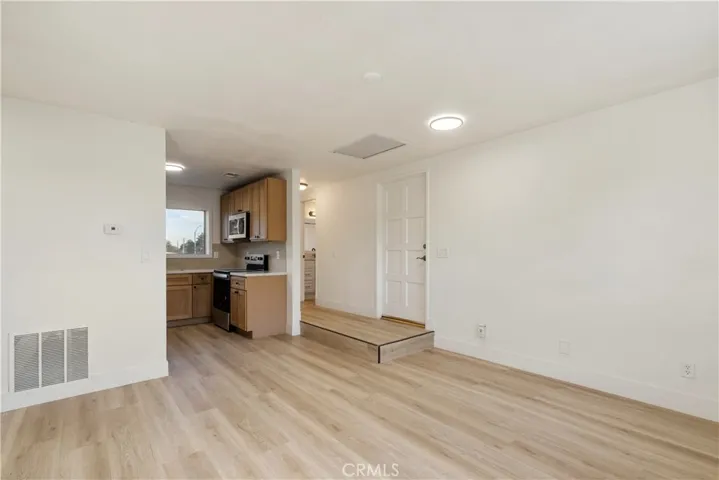 Rear Upstairs Unit