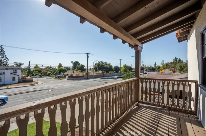 433 W Arrow, Claremont, California 91711