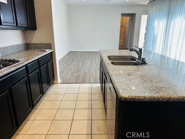 140 Spectacle, Irvine, California 92618