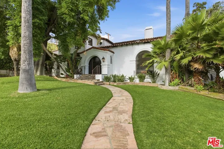 1530 Valley View Road, Glendale, California 91202