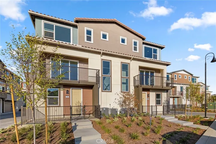 234 Siena, Lake Forest, California 92630