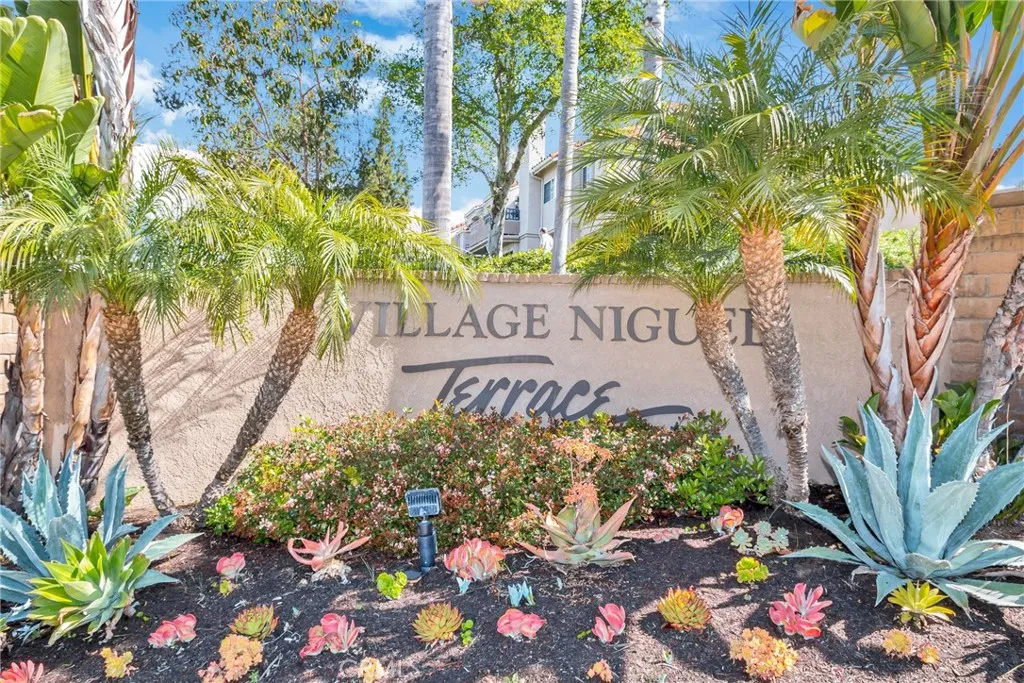 Gated Community of Village Niguel Terrace II