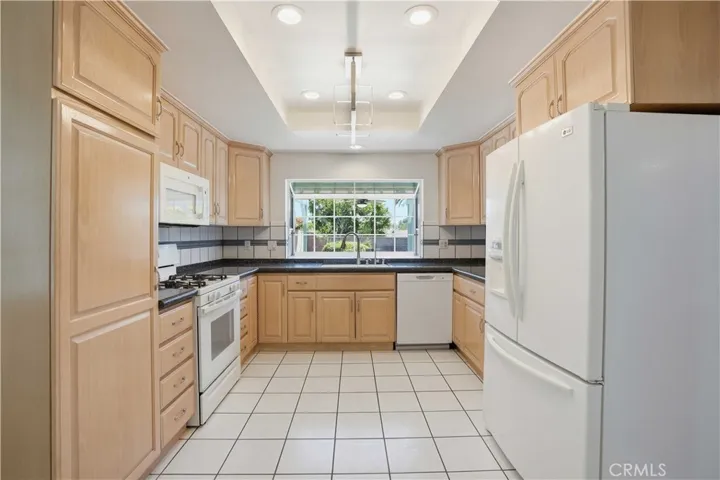 20644 Celtic Street, Chatsworth, California 91311