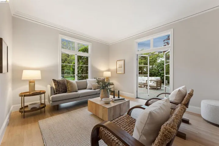 Great indoor-outdoor flow