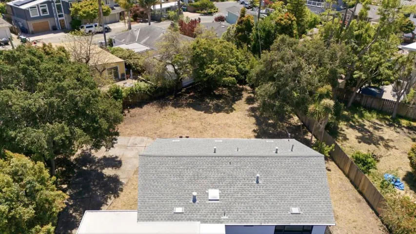 511 Cedar Street, Aptos, California 95003
