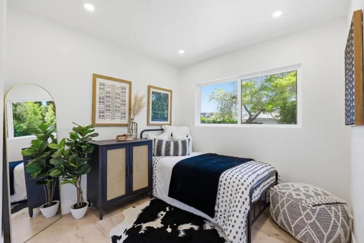 511 Cedar Street, Aptos, California 95003