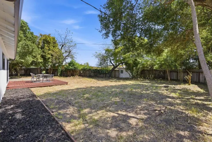 511 Cedar Street, Aptos, California 95003