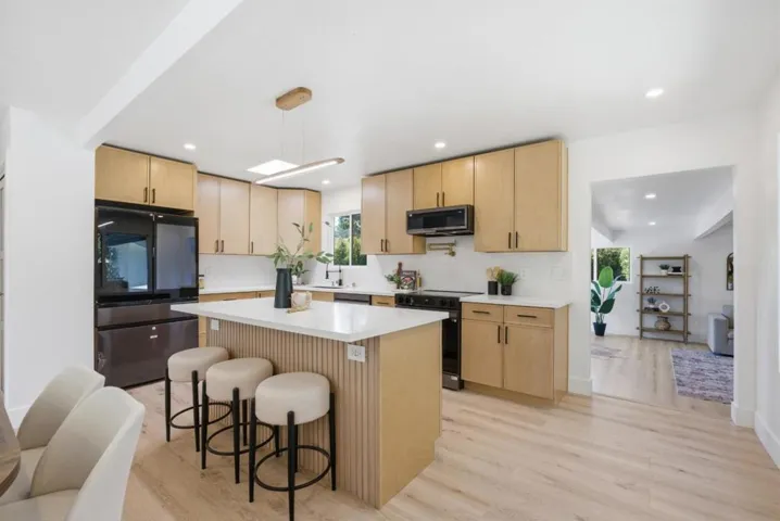 511 Cedar Street, Aptos, California 95003