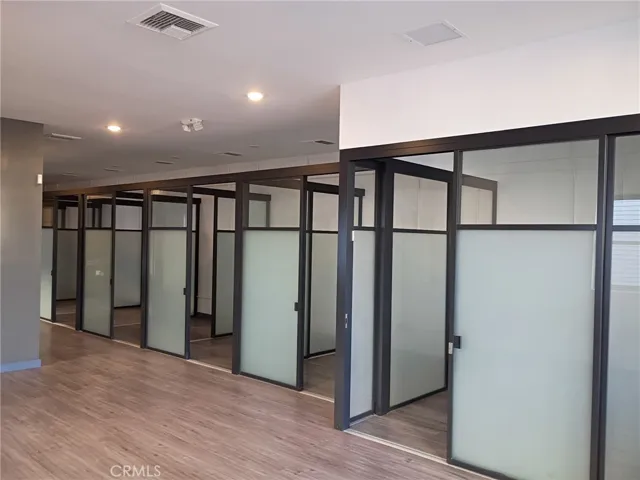 8624 Wilshire, Beverly Hills, California 90211