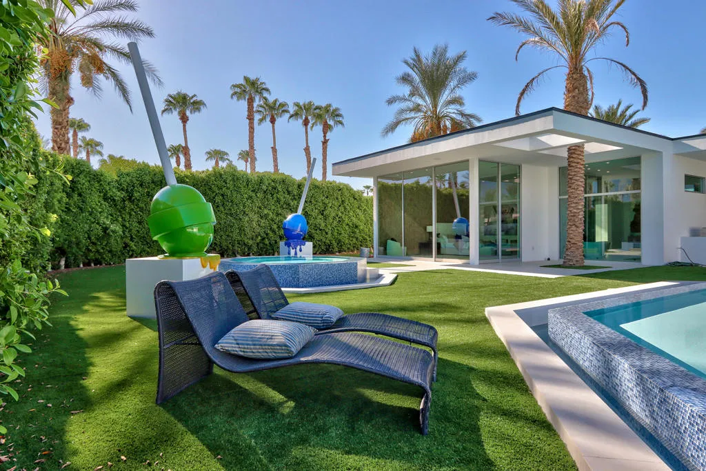 52-Front-Yard