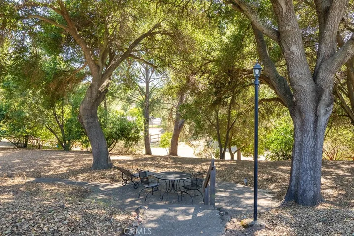 Get out and enjoy the warm Atascadero summer evenings by dining al fresco!