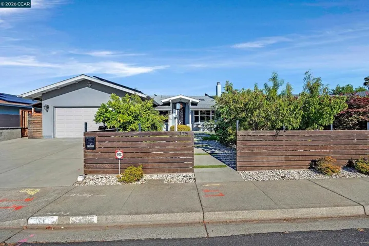 335 Lakeside Ct, Martinez, California 94553