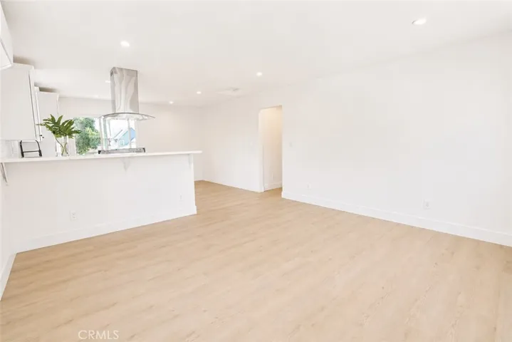 522 17th Street C, Huntington Beach, California 92648