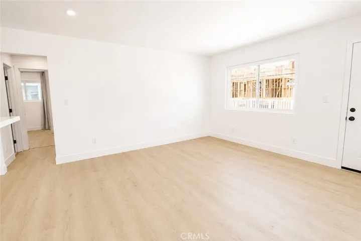 522 17th Street C, Huntington Beach, California 92648