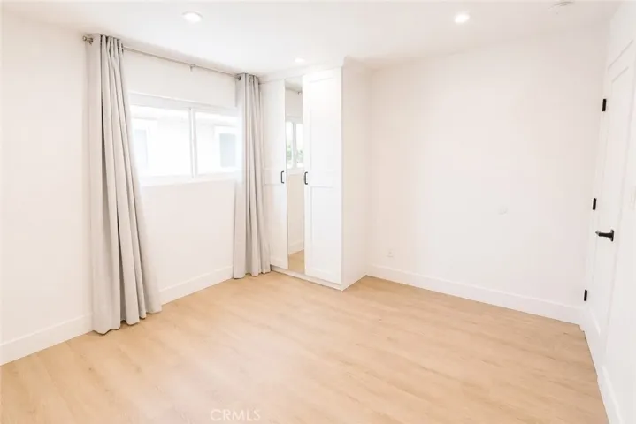 522 17th Street C, Huntington Beach, California 92648