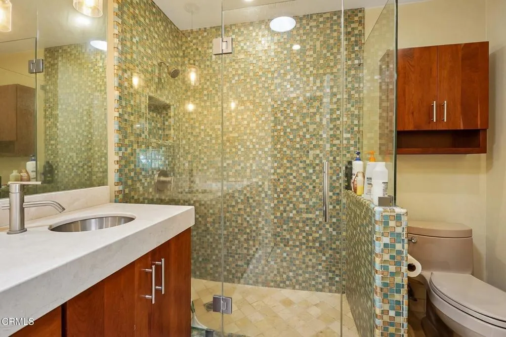Walk-in Shower