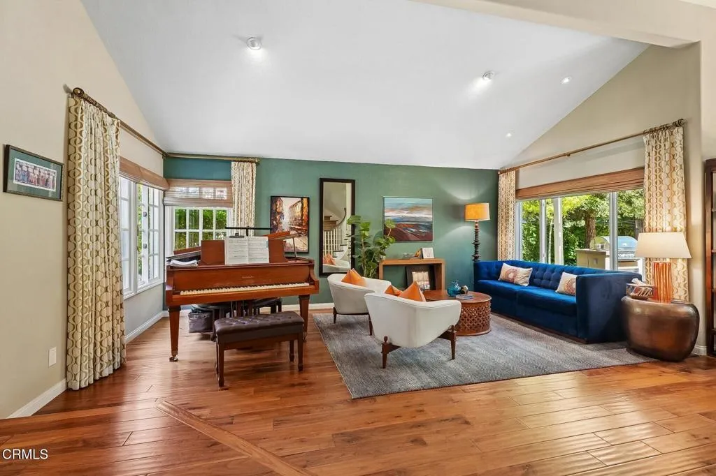 Spacious Living Room