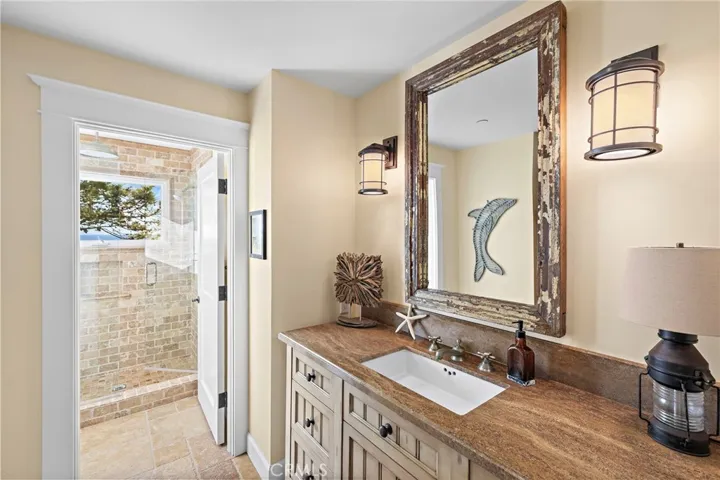 secondary bath - up